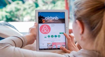 Alquilaron un Airbnb barato en Napoles y así fue su reacción cuando abrieron su puerta