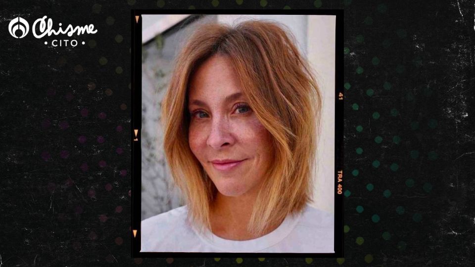 Blunt Cut Lob es un corte de pelo ideal para mujeres con más de 50 años.