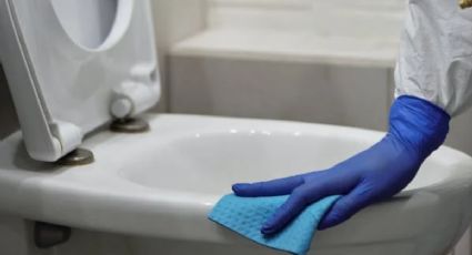 ¿Con qué frecuencia se debe limpiar el baño para evitar patógenos?