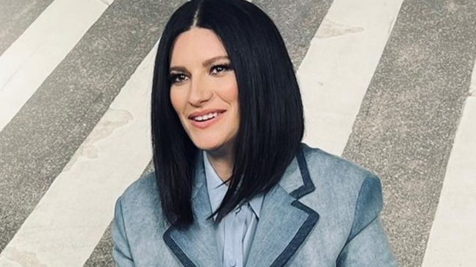 Laura Pausini se casó con su guitarrista en una ceremonia sorpresa.