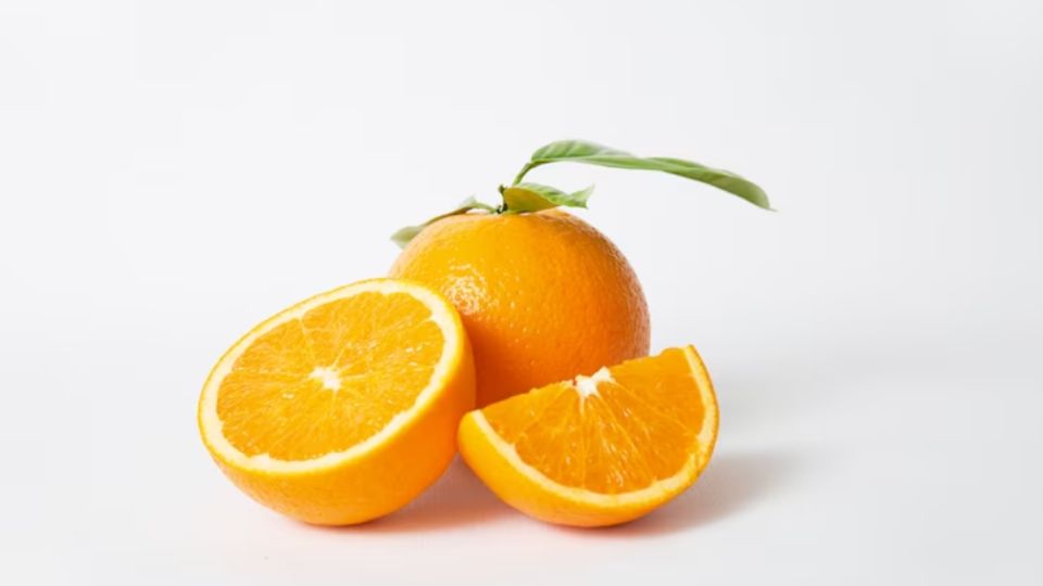 Además de la naranja, existen otras fuentes importantes de vitamina C