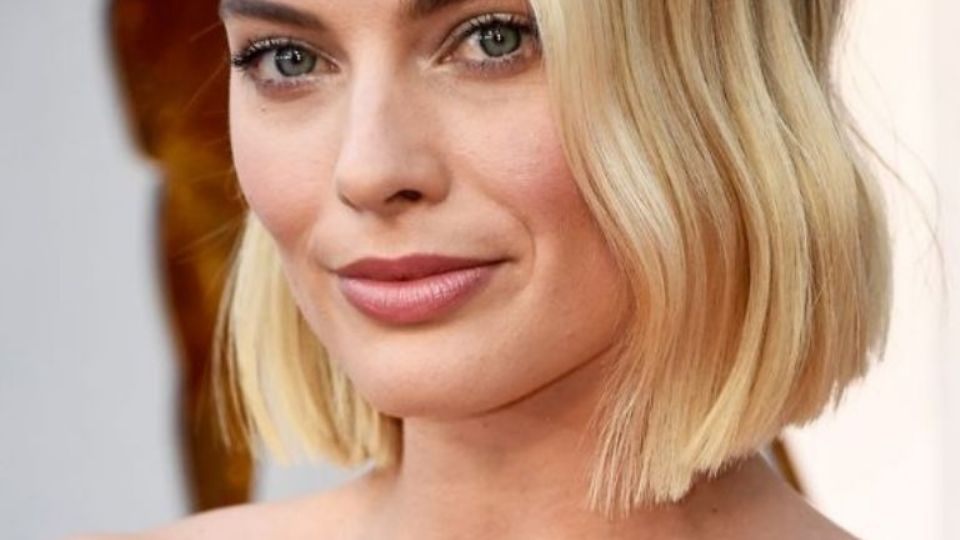 Margot Robbie se realizó cirugías estéticas.