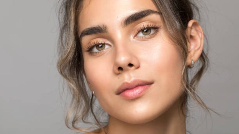 3 secretos para llevar unas cejas espléndidas en primavera