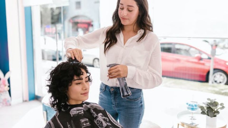 Siempre es importante que el corte de pelo lo haga una profesional.