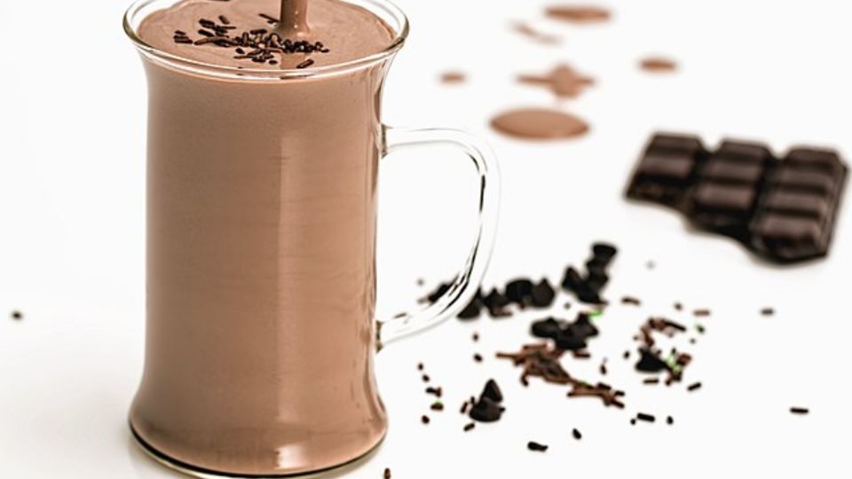 El chocolate en polvo es consumido en el desayuno y merienda por millones de niños.