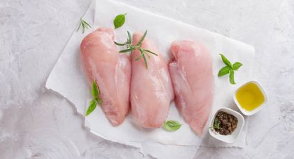 Estas son las claves para saber que el pollo de tu refrigerador se echó a perder y debes tirarlo