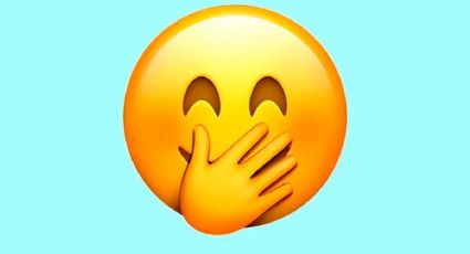 Este es el verdadero significado del emoji de la mano que tapa la sonrisa, según expertos