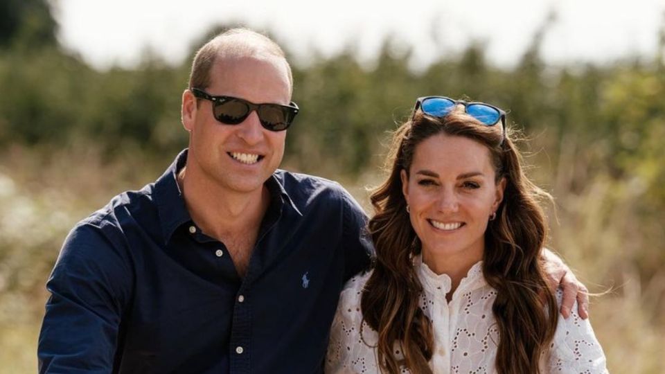 Kate Middleton y el príncipe Guillermo asistieron a un partido del Mundial de Rugby.