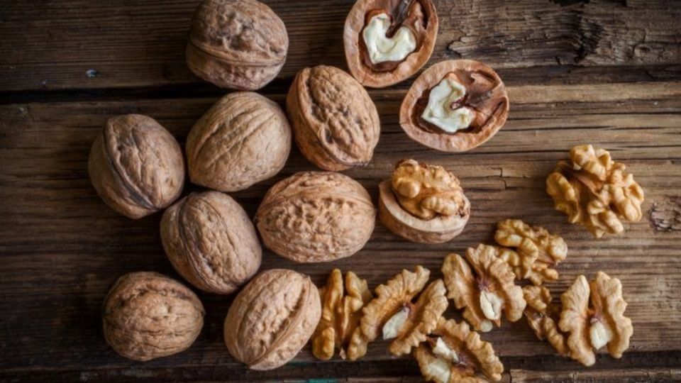 Descubre cuál es la porción ideal de nueces para perder peso