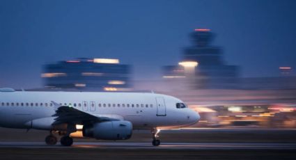 Así deberás actuar ante una pelea durante un vuelo de avión