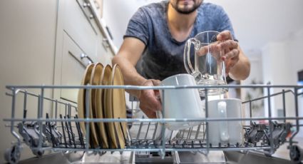 Seguro no lo sabías: conoce el botón oculto del lavavajillas y su función para lavar platos