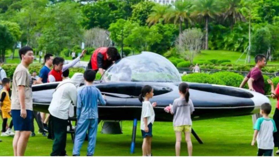 Este drone gigante puede transportar a una persona.