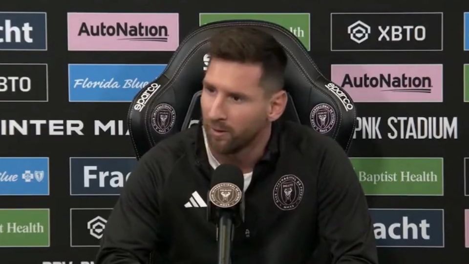 La Inteligencia Artificial mostró a Messi hablando fluídamente en inglés.