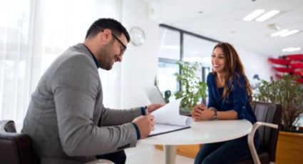 Estos son los colores que debes utilizar en tu próxima entrevista de trabajo, según la psicología