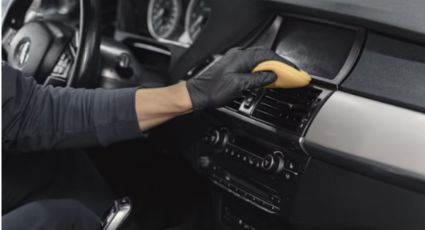 Aprende a limpiar el interior de tu carro, solo con slime y en 15 minutos