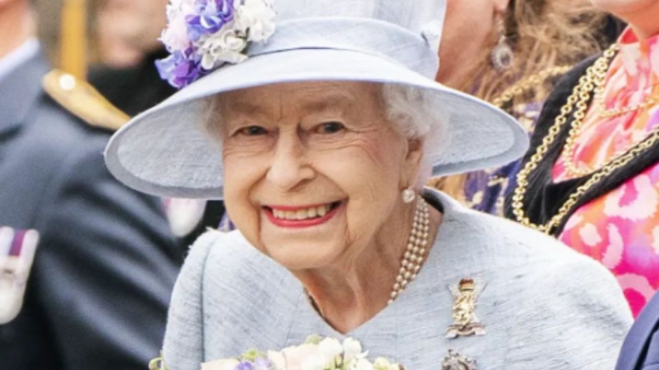 La reina Isabel II tenía como apellido Windsor.