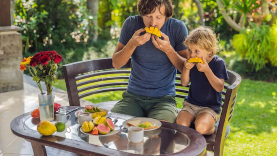 Disfruta momentos con fu familia en un cómodo juego de jardín.