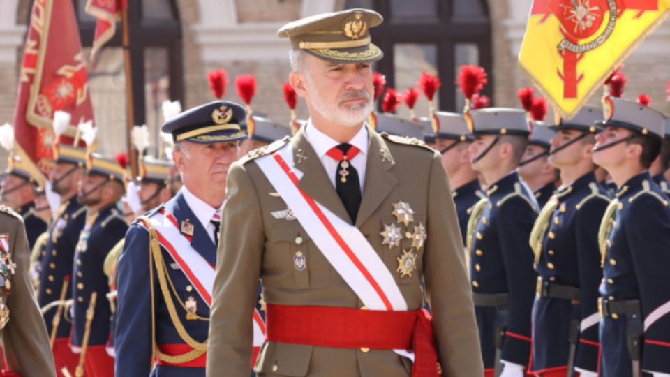 El rey Felipe VI es muy dedicado a su trabajo.