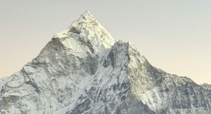 El Everest ya no es la montaña más alta del mundo: ¿Cuál es la nueva, dónde queda y cuánto mide?