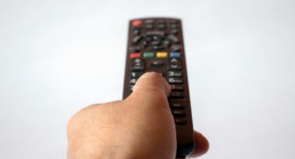 La función desconocida del control remoto para mejorar el rendimiento de tu televisor