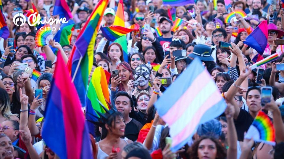 Algunos colectivos LGBTQ+ rechazan su nombramiento como Embajador de la comunidad.