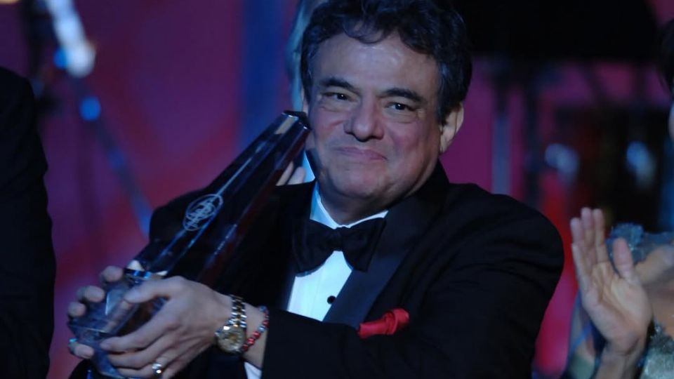 La familia de José José aún tiene dudas intrigantes sobre lo que realmente pasó con el cantante.