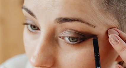 Solo en 3 pasos: consigue un cat eye perfecto