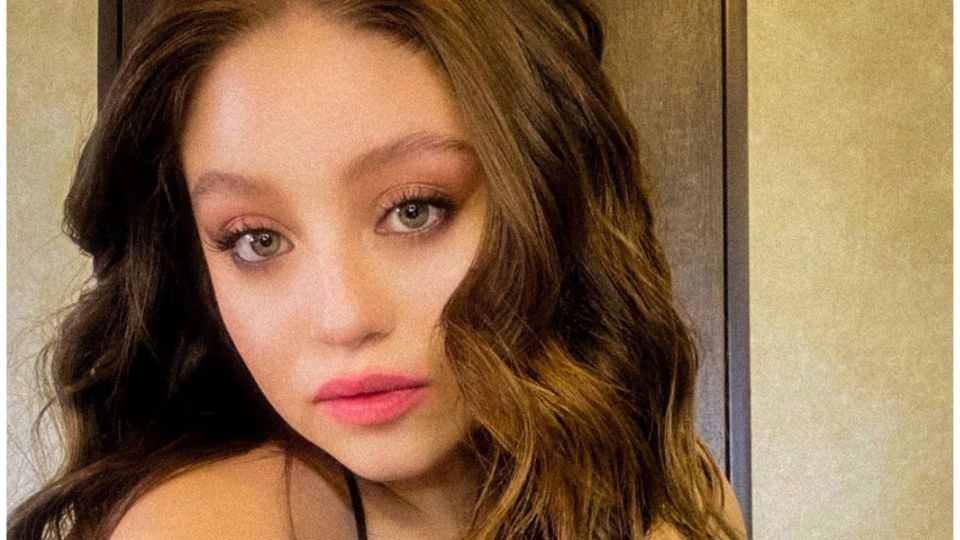 Karol Sevilla nos muestra 3 looks para chaparritas.