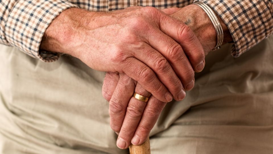 La edad puede acarrear algunos sonidos nuevos para el cuerpo.